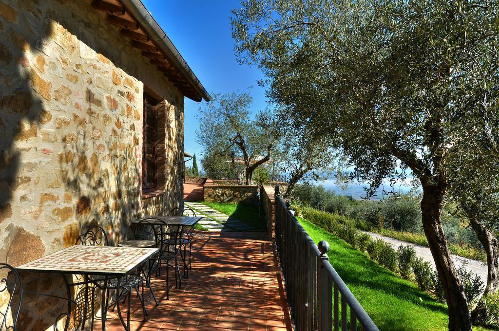 Agriturismo Fraschetta Montalcino Exterior photo