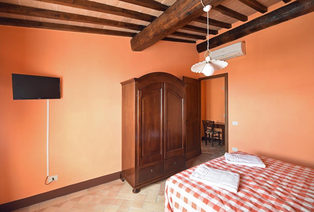 Agriturismo Fraschetta Montalcino Exterior photo
